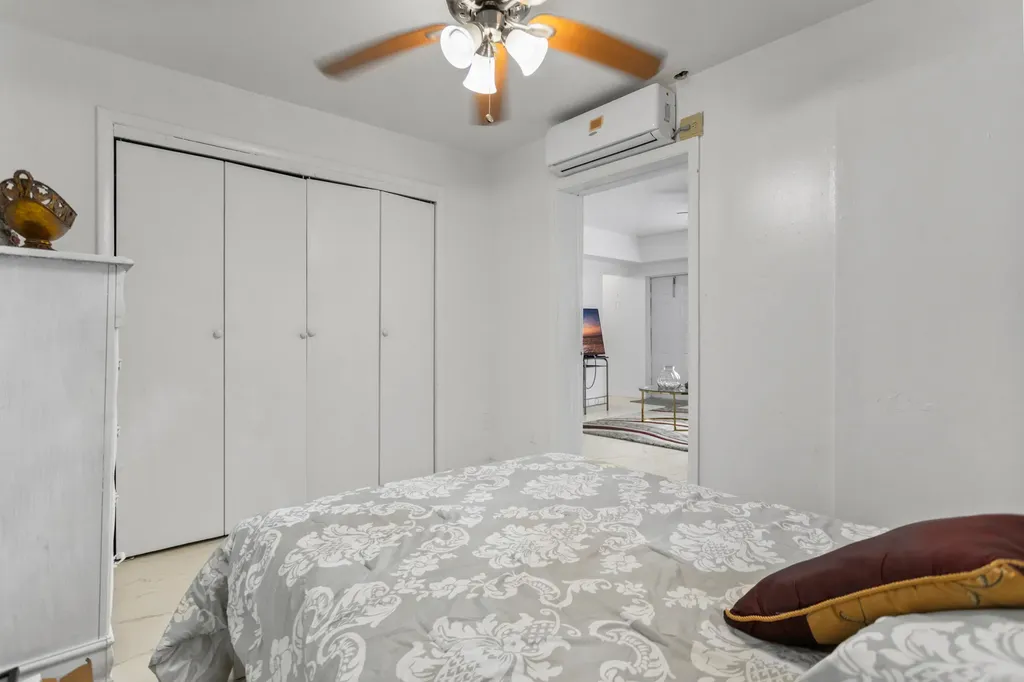 1450 W 37th Street Hialeah FL 33012