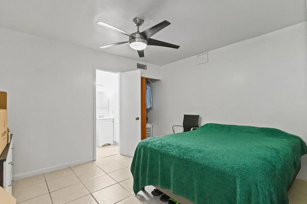 1450 W 37th Street Hialeah FL 33012