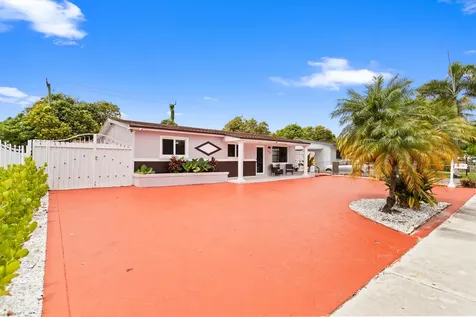 1450 W 37th Street Hialeah FL 33012
