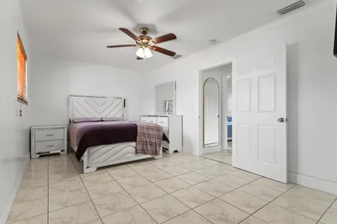 1450 W 37th Street Hialeah FL 33012