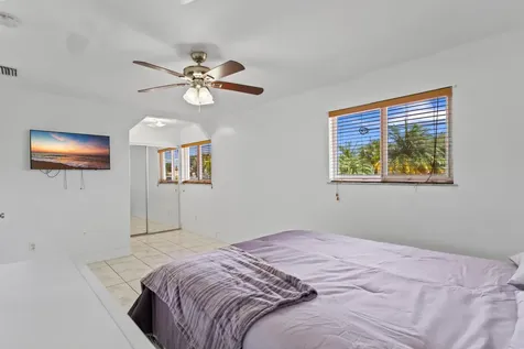1450 W 37th Street Hialeah FL 33012