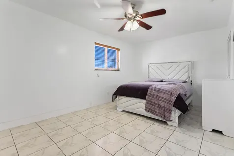 1450 W 37th Street Hialeah FL 33012