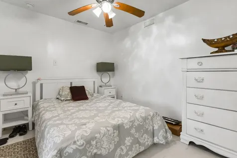 1450 W 37th Street Hialeah FL 33012