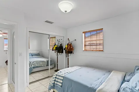 1450 W 37th Street Hialeah FL 33012