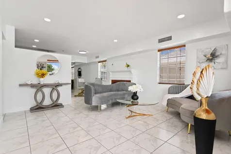 1450 W 37th Street Hialeah FL 33012