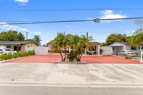 1450 W 37th Street Hialeah FL 33012