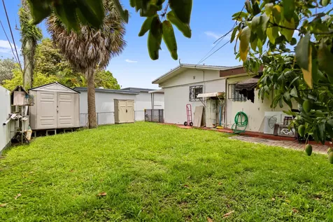1450 W 37th Street Hialeah FL 33012