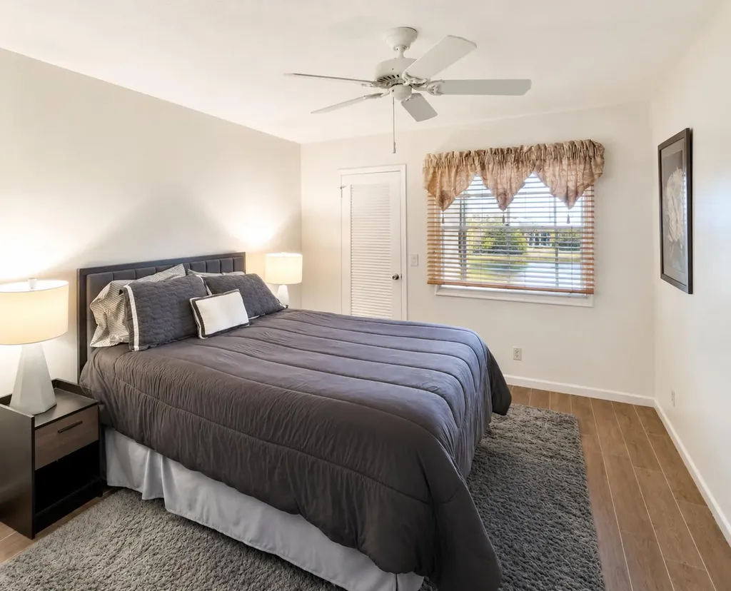 4032 Newcastle B Boca Raton FL 33434