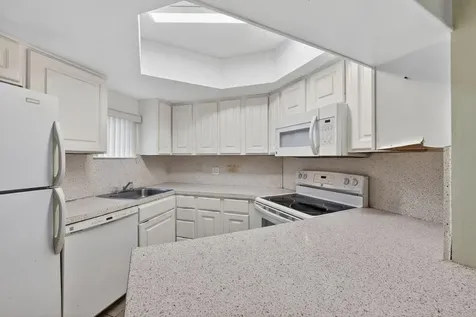 8373 Lake Drive Doral FL 33166