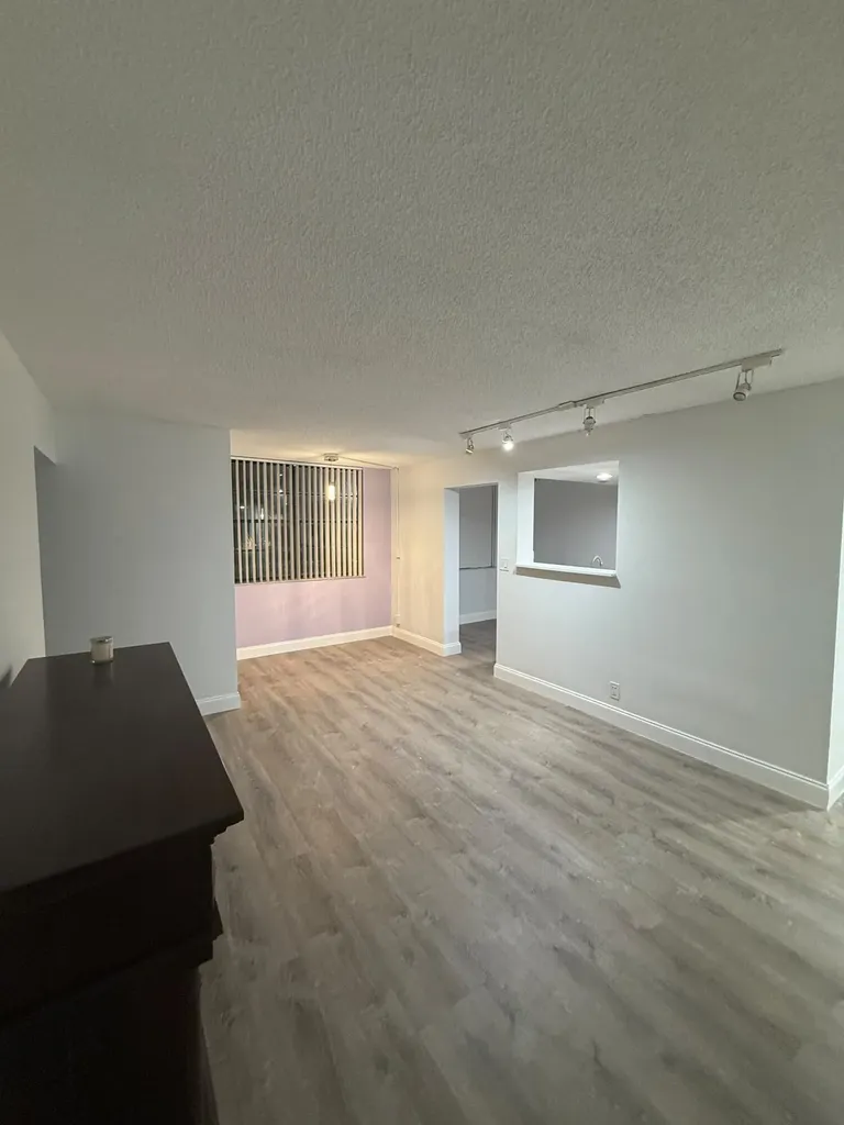 6190 Woodlands Boulevard Tamarac FL 33319