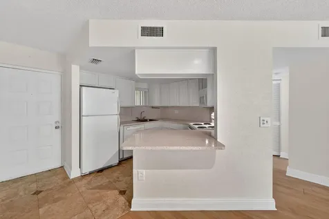 8353 Lake Drive Doral FL 33166