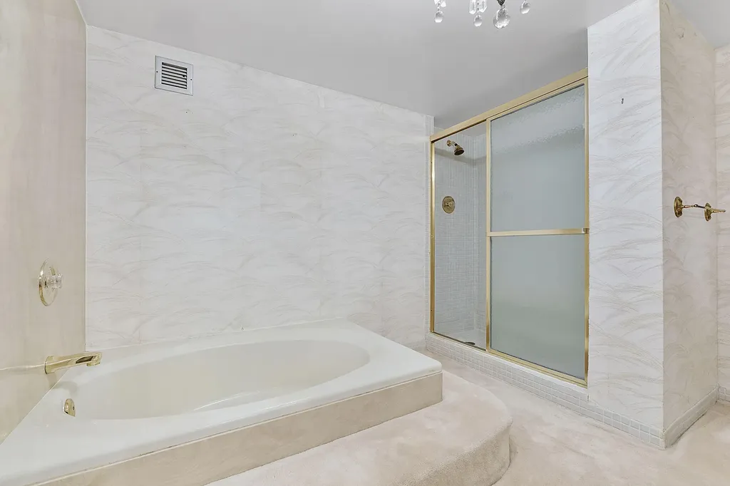 2751 S Ocean Drive Hollywood FL 33019