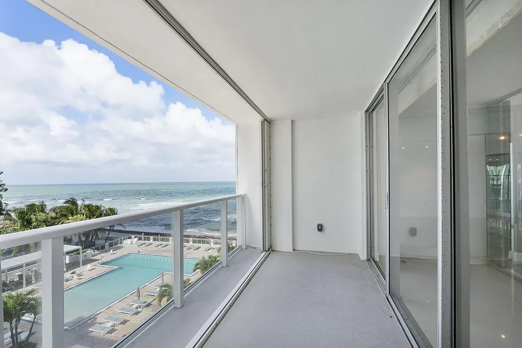 2751 S Ocean Drive Hollywood FL 33019