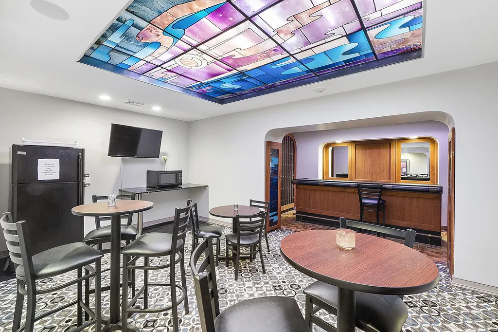 2751 S Ocean Drive Hollywood FL 33019