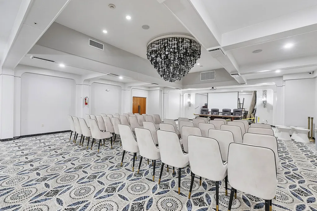 2751 S Ocean Drive Hollywood FL 33019