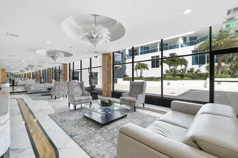 2751 S Ocean Drive Hollywood FL 33019