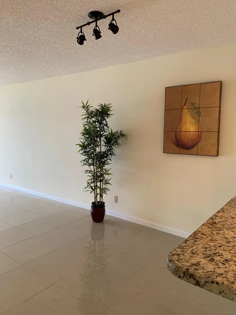 3212 Strawflower Way Lake Worth FL 33467