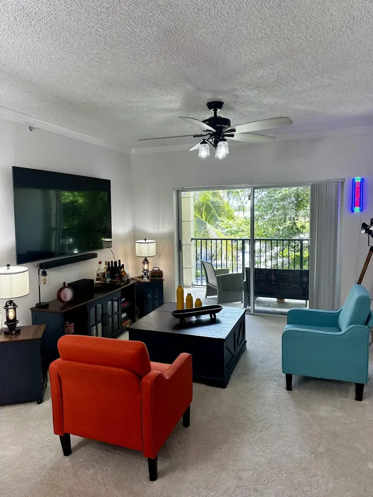 2305 Tuscany Way Boynton Beach FL 33435