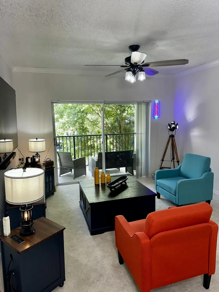 2305 Tuscany Way Boynton Beach FL 33435
