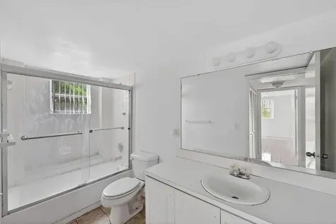 8363 Lake Drive Doral FL 33166