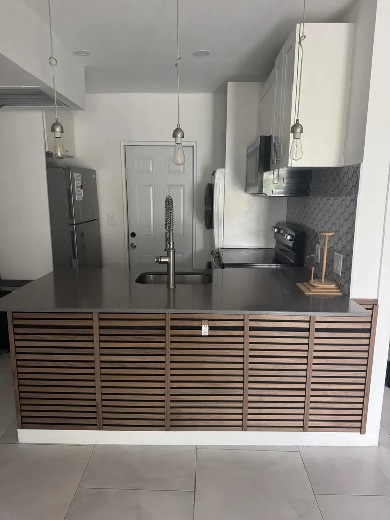 2201 Greene Street Hollywood FL 33020
