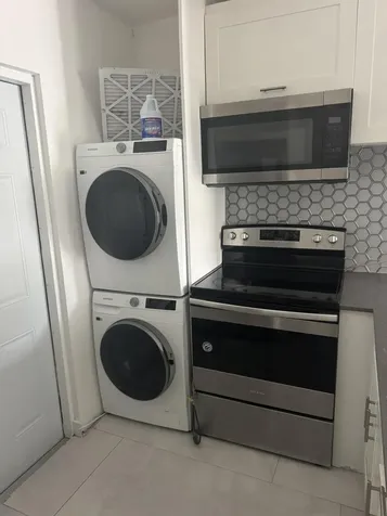 2201 Greene Street Hollywood FL 33020
