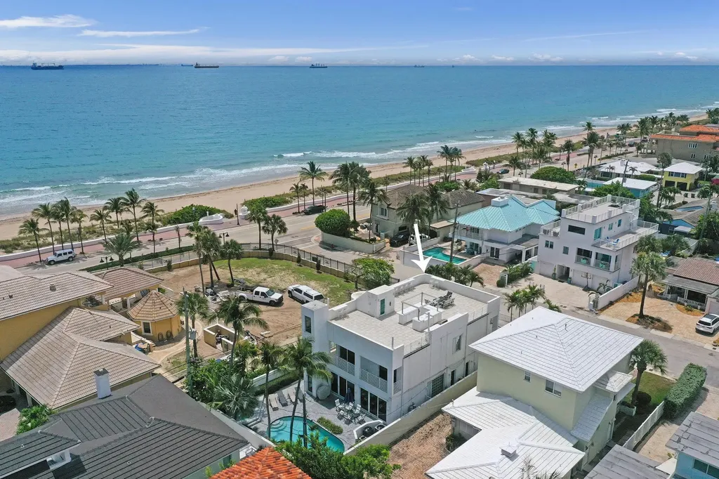 3329 NE 16th Court Fort Lauderdale FL 33305