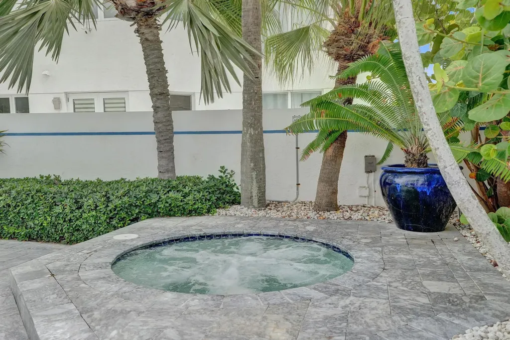 3329 NE 16th Court Fort Lauderdale FL 33305