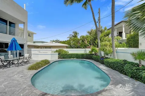 3329 NE 16th Court Fort Lauderdale FL 33305