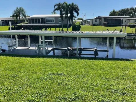 2518 SE 32nd Street Okeechobee FL 34974