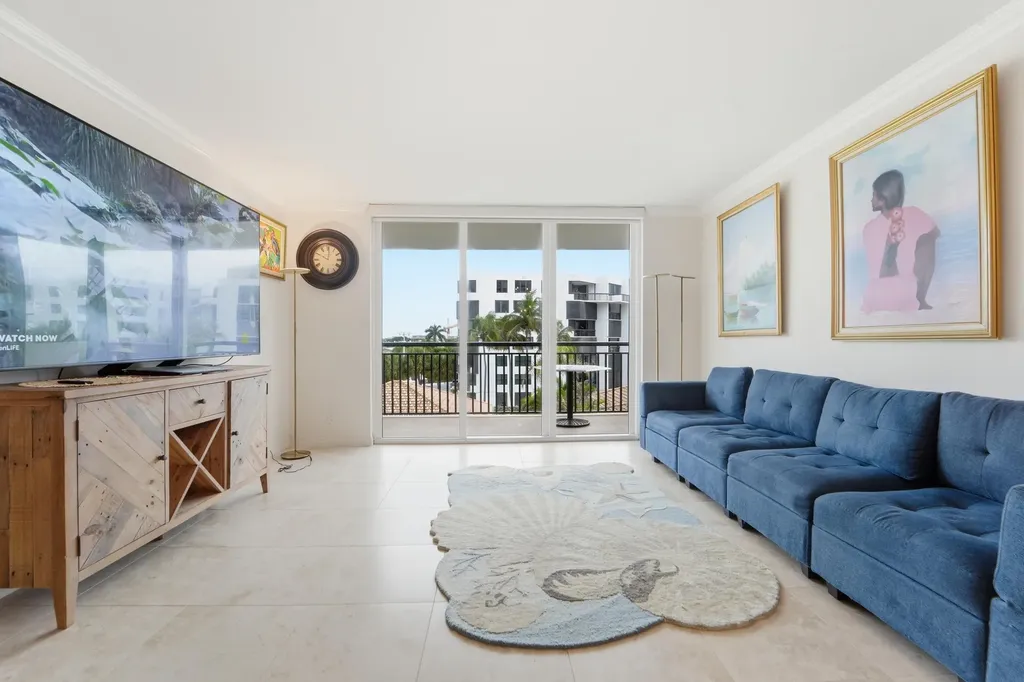 1149 Hillsboro Hillsboro Beach FL 33062