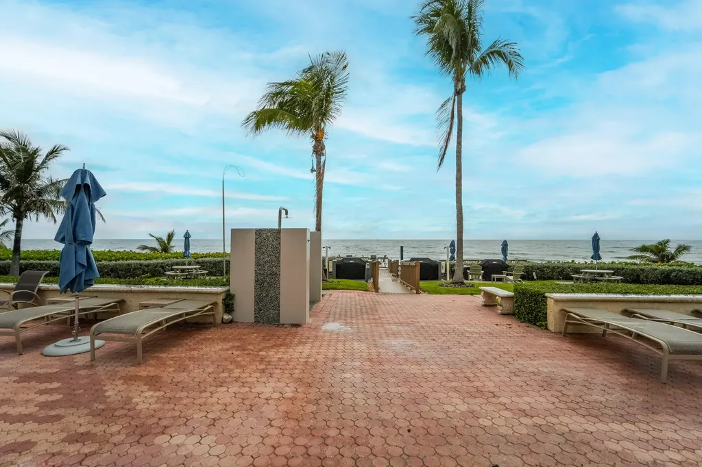 1149 Hillsboro Hillsboro Beach FL 33062