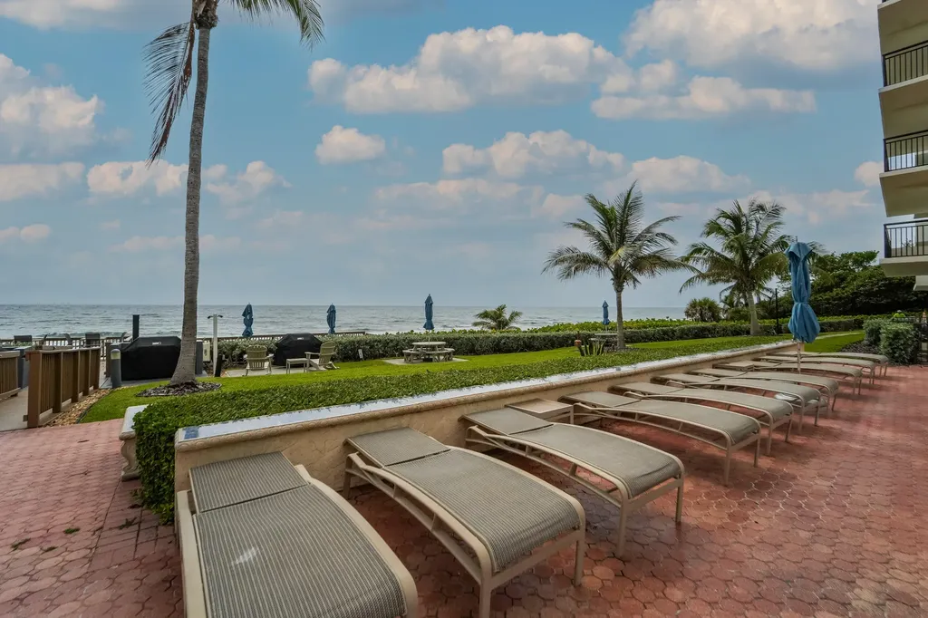 1149 Hillsboro Hillsboro Beach FL 33062