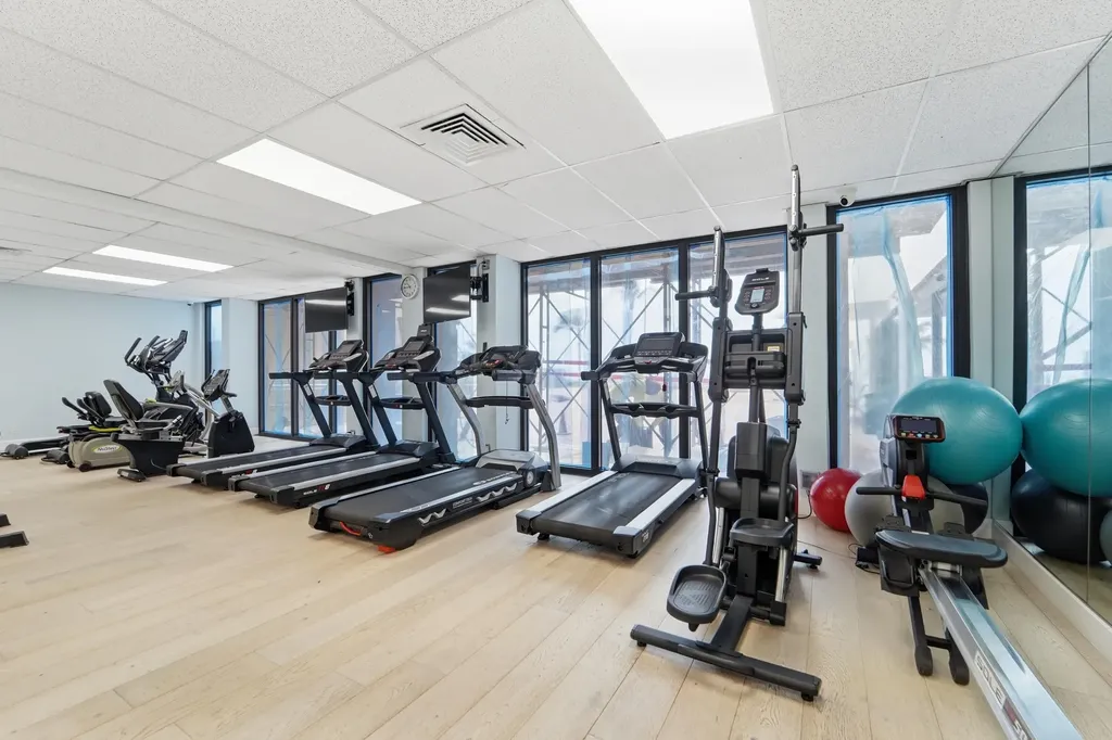 1149 Hillsboro Hillsboro Beach FL 33062