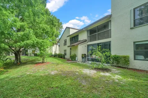 3287 Cocoplum Circle Coconut Creek FL 33063
