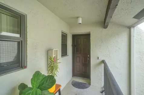 3287 Cocoplum Circle Coconut Creek FL 33063
