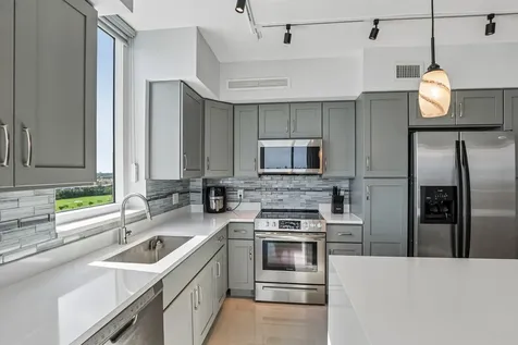 1755 E Hallandale Beach Boulevard Hallandale Beach FL 33009