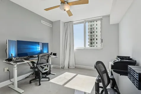 1755 E Hallandale Beach Boulevard Hallandale Beach FL 33009