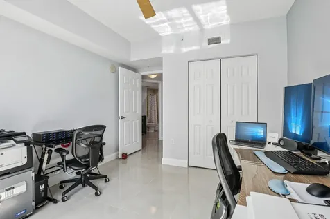 1755 E Hallandale Beach Boulevard Hallandale Beach FL 33009