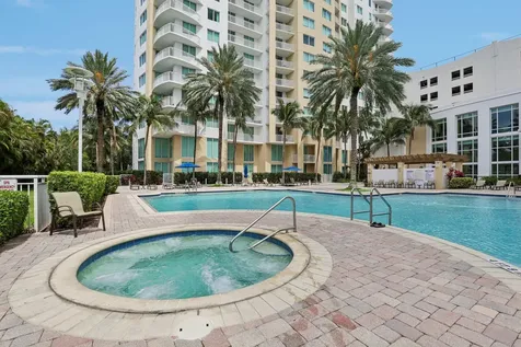 1755 E Hallandale Beach Boulevard Hallandale Beach FL 33009