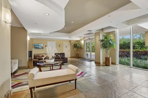 1755 E Hallandale Beach Boulevard Hallandale Beach FL 33009