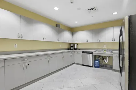 1755 E Hallandale Beach Boulevard Hallandale Beach FL 33009