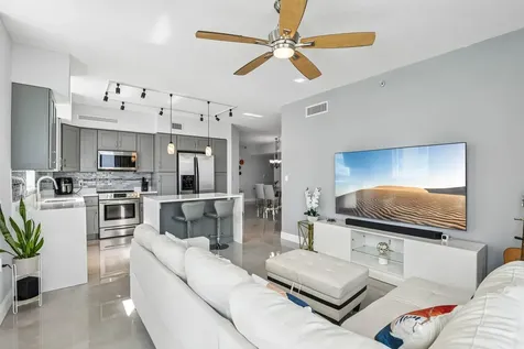 1755 E Hallandale Beach Boulevard Hallandale Beach FL 33009