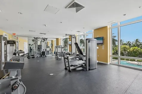 1755 E Hallandale Beach Boulevard Hallandale Beach FL 33009