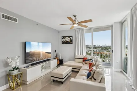 1755 E Hallandale Beach Boulevard Hallandale Beach FL 33009