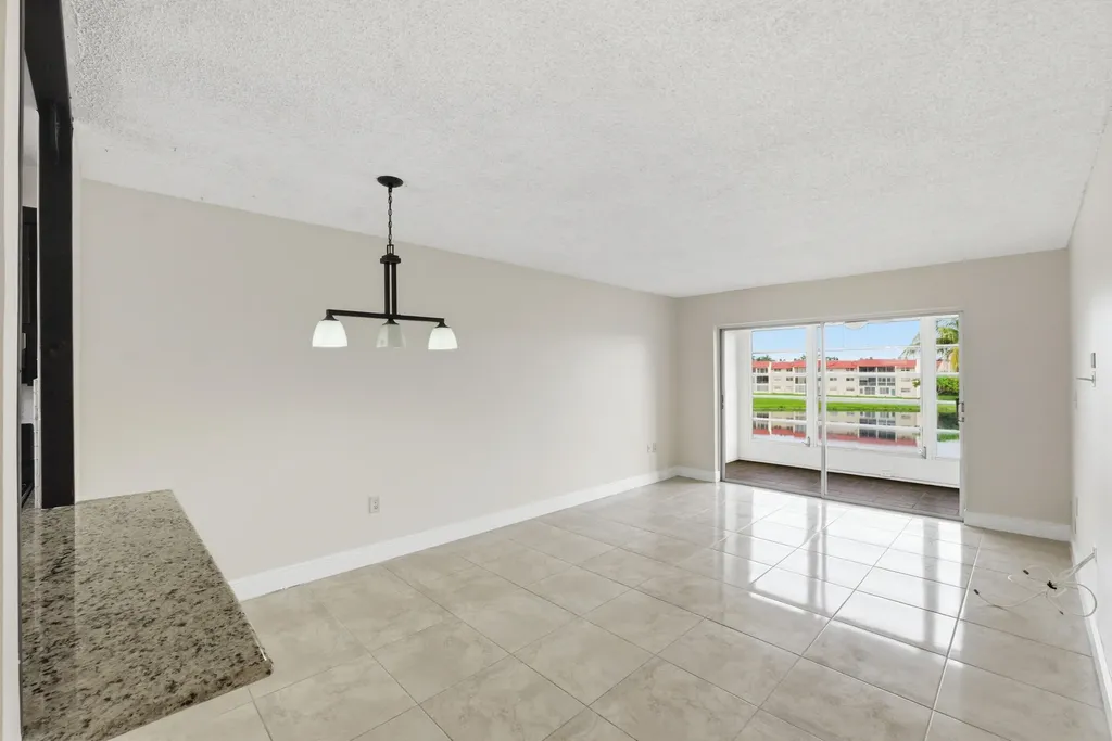 2651 E Sunrise Lakes Drive E Sunrise FL 33322