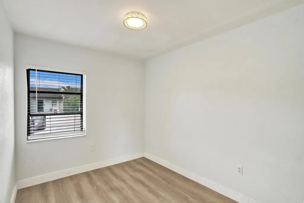 13934 SW 52nd Terrace Miami FL 33175