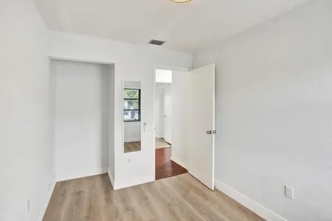 13934 SW 52nd Terrace Miami FL 33175
