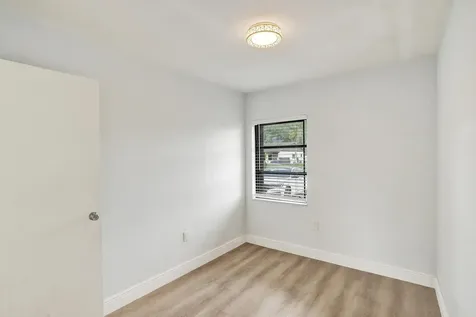 13934 SW 52nd Terrace Miami FL 33175