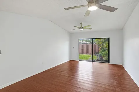 13934 SW 52nd Terrace Miami FL 33175